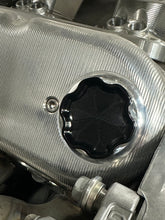 Load image into Gallery viewer, Billet Valve Cover Oil Cap